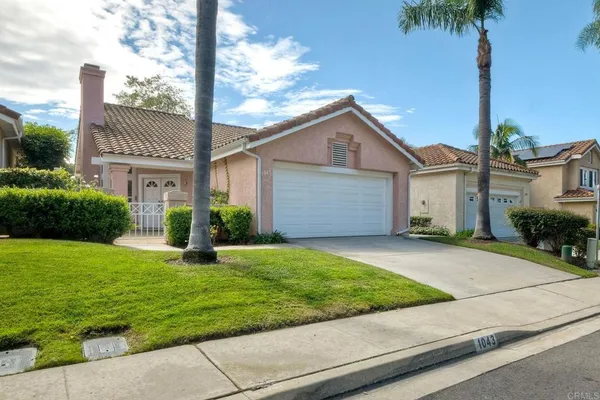 $899,000 | 1043 Cordoba Way, Vista, CA 92081