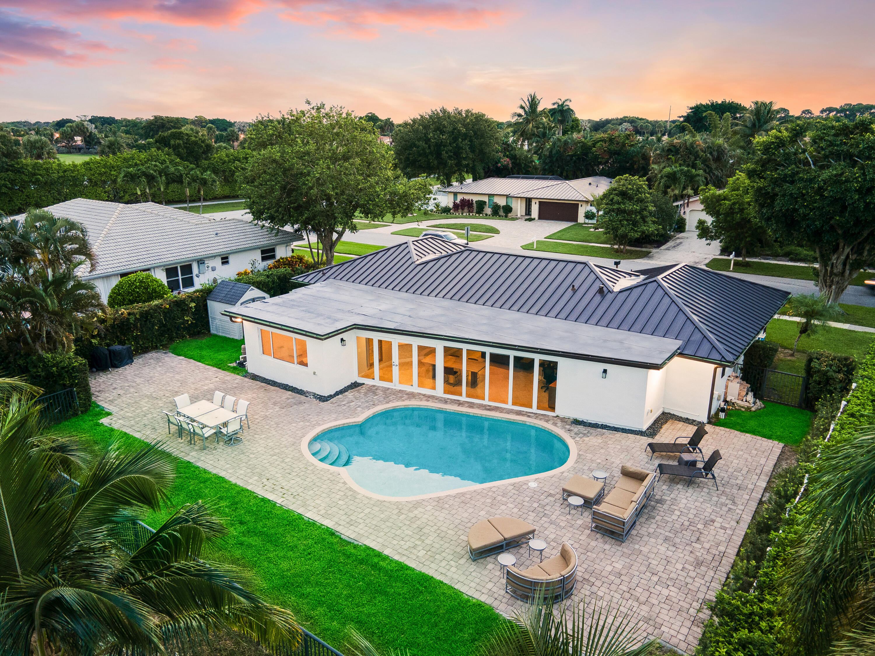 5733 Golfway Drive Boca Raton, FL 33433 - Photo 1 of 25 Back Views
