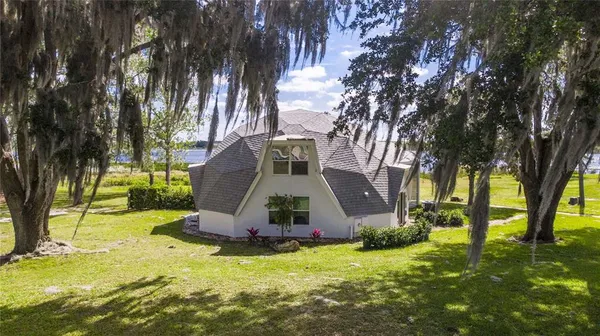 a view of outdoor space