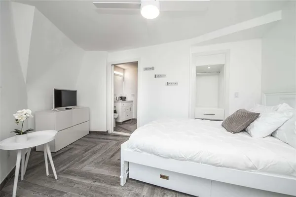 a view of washer and dryer in a utility room