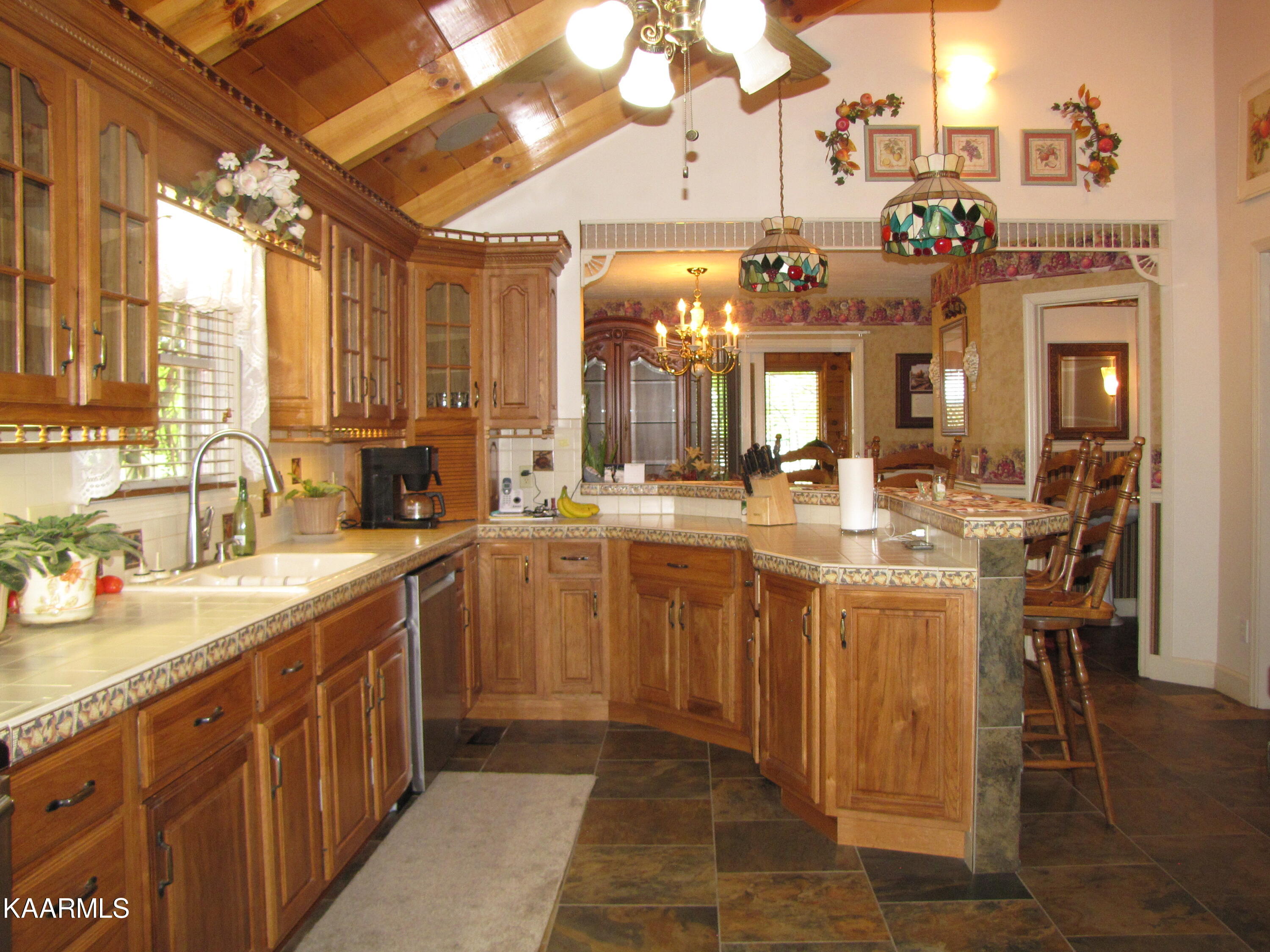 184 Crowder Road Madisonville, TN 37354 - Photo 12 of 60 IMG_1938