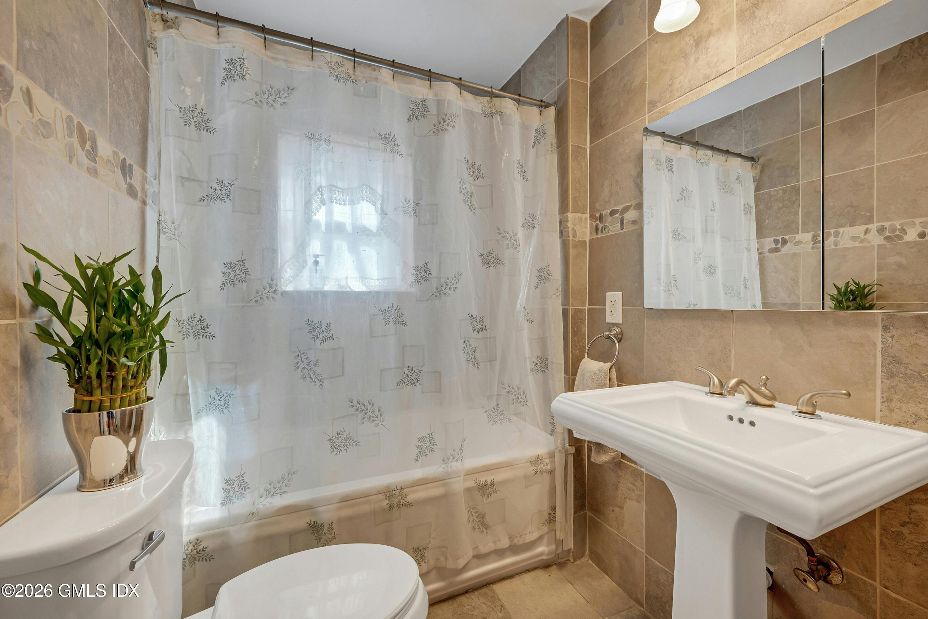 17 Thorn Hill Road Riverside, CT 06878 - Photo 7 of 23 5A