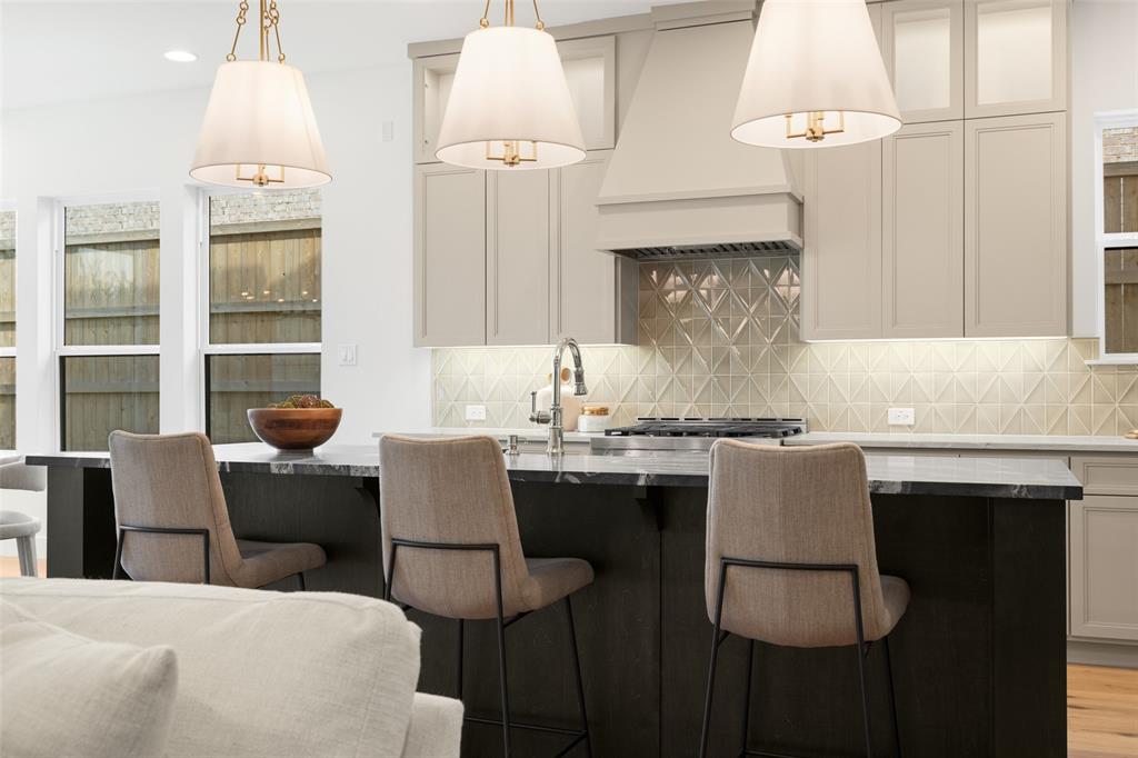 3753 Valley Ridge Road Dallas, TX 75220 - Photo 20 of 28