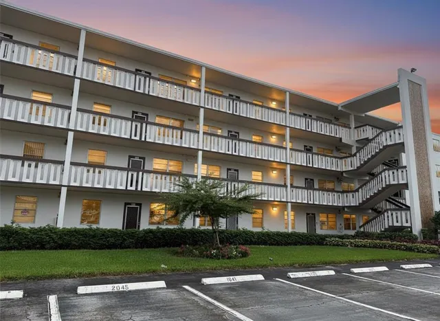 $135,000 | 3041 Hythe A, Unit 3041, Boca Raton, FL 33434