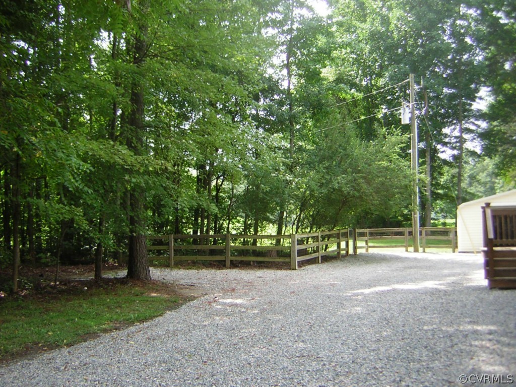 4257 Lockin Road Powhatan, VA 23139 - Photo 11 of 12 Gallery Image 11
