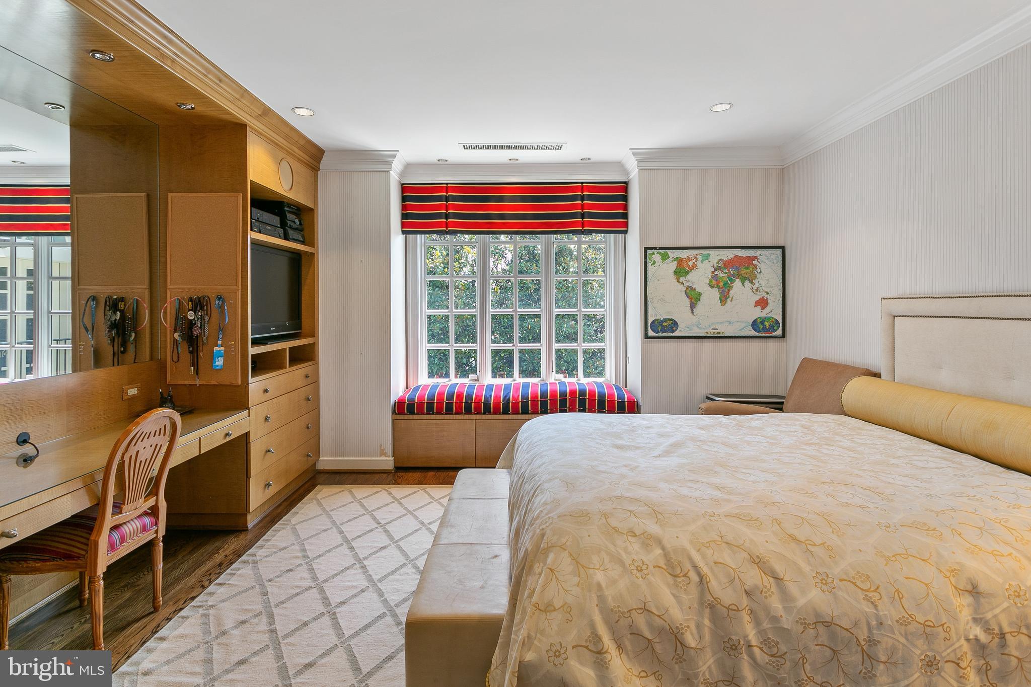 3005 45th Street Northwest Washington, DC 20016 - Photo 28 of 38 Bedroom