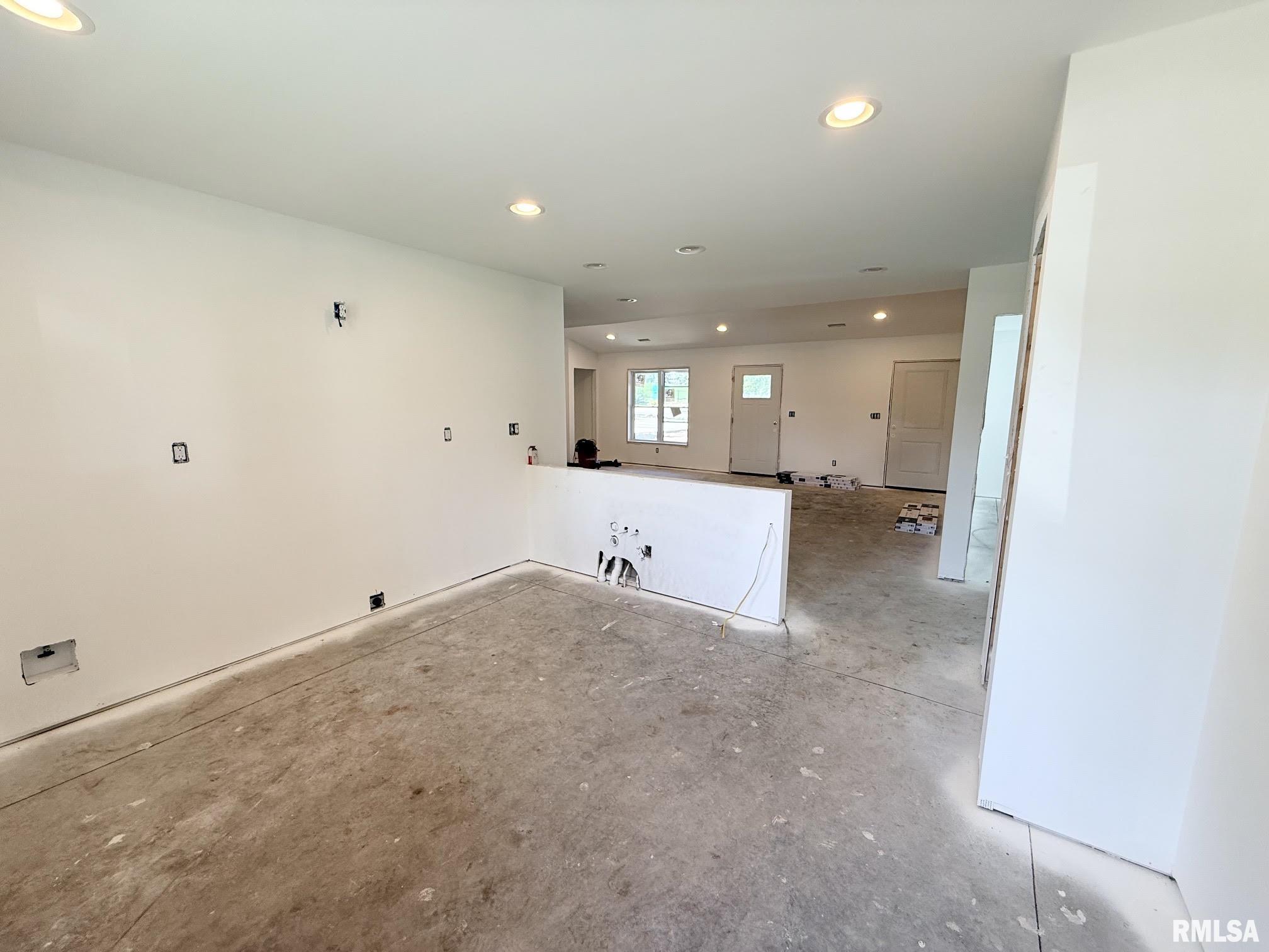 2264 Chestnut Street Quincy, IL 62301 - Photo 6 of 13