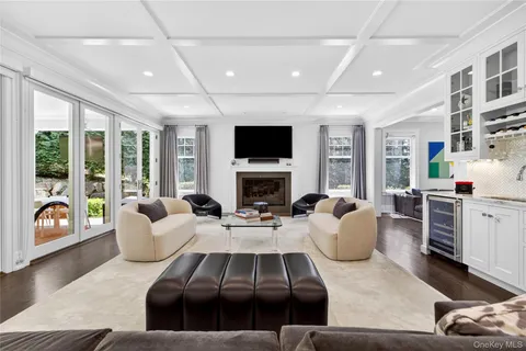 $4,800,000 | 35 Mimosa Drive, East Hills, NY 11576