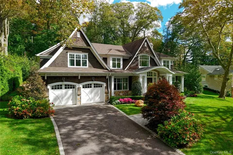 $4,800,000 | 35 Mimosa Drive, East Hills, NY 11576