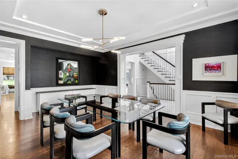 $4,800,000 | 35 Mimosa Drive, East Hills, NY 11576