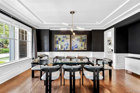 $4,800,000 | 35 Mimosa Drive, East Hills, NY 11576