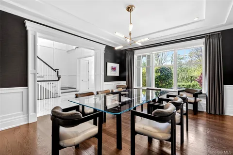 $4,800,000 | 35 Mimosa Drive, East Hills, NY 11576