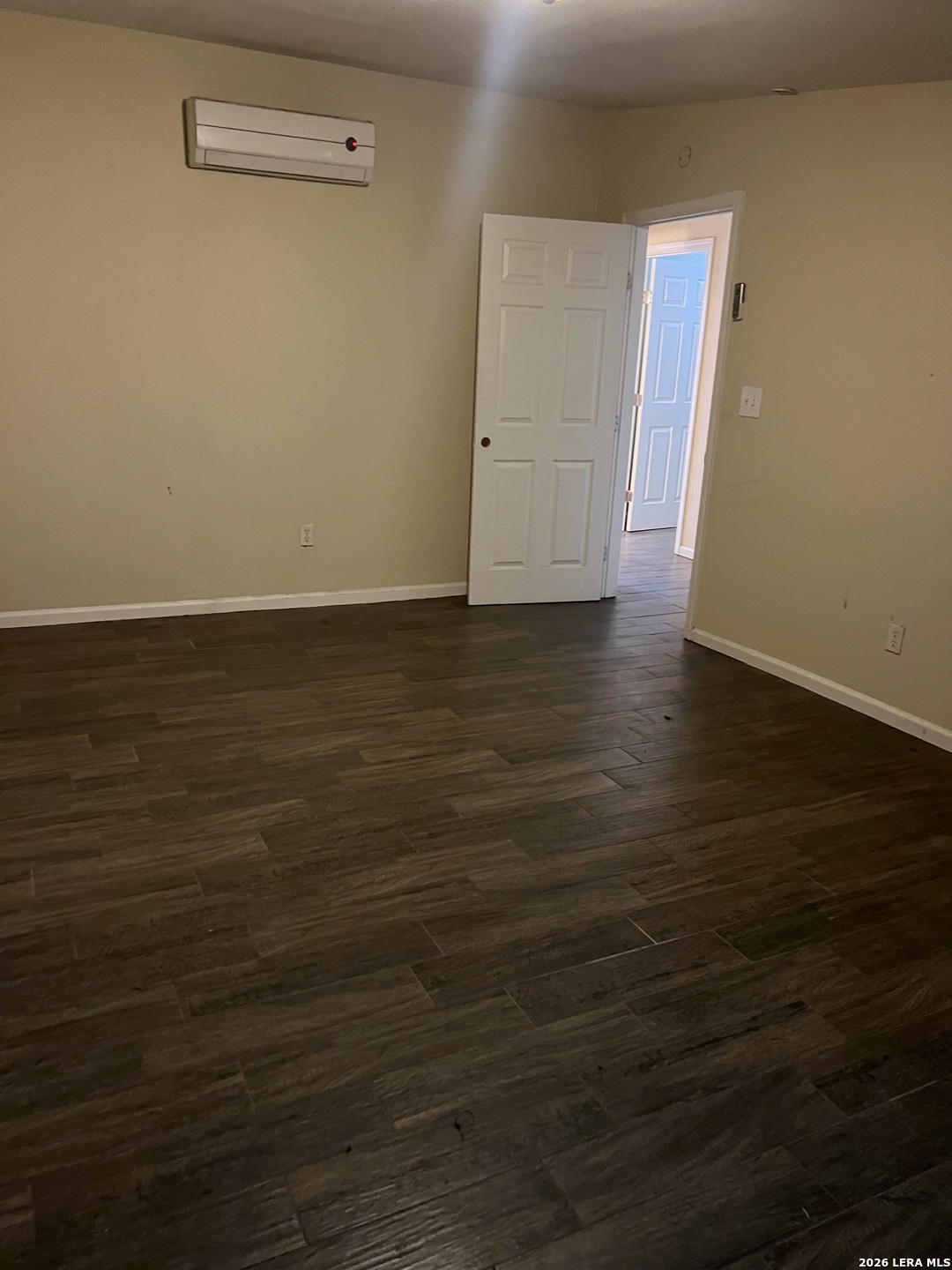 4419 North Hein Road, Unit 3 San Antonio, TX 78220 - Photo 3 of 7