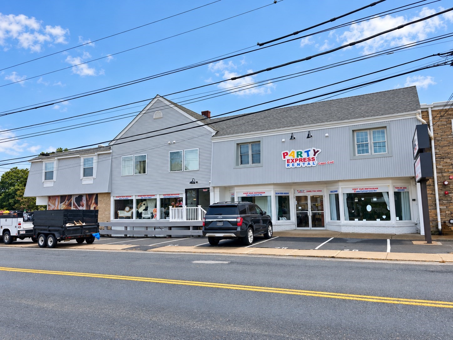 235 Barnstable Road Barnstable, MA 02601 - Photo 1 of 10 Gallery Image 1