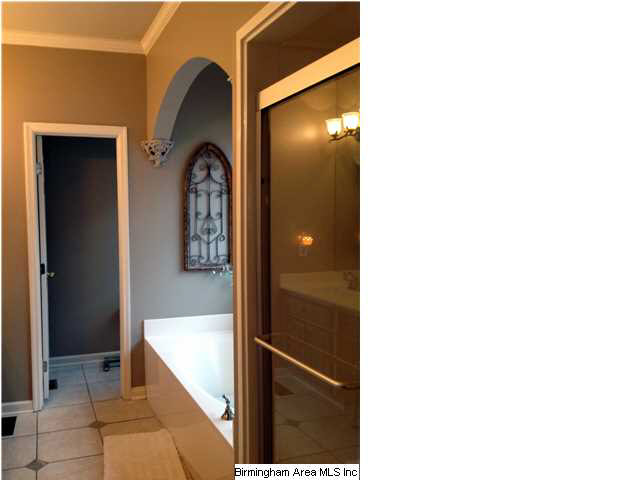 608 Ridgewood Drive Birmingham, AL 35226 - Photo 16 of 32