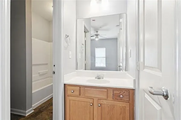 $1,300 | 373 Community College Drive, Unit 109, Baton Rouge, LA 70806