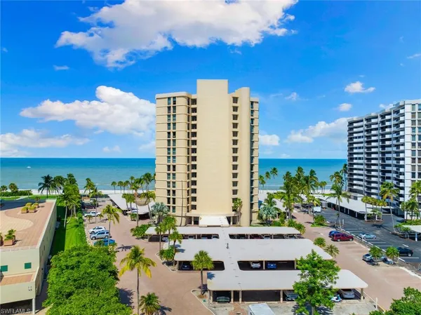 $10,000 | 4001 Gulf Shore Boulevard North, Unit 702, Naples, FL 34103