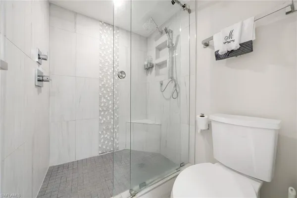 $10,000 | 4001 Gulf Shore Boulevard North, Unit 702, Naples, FL 34103