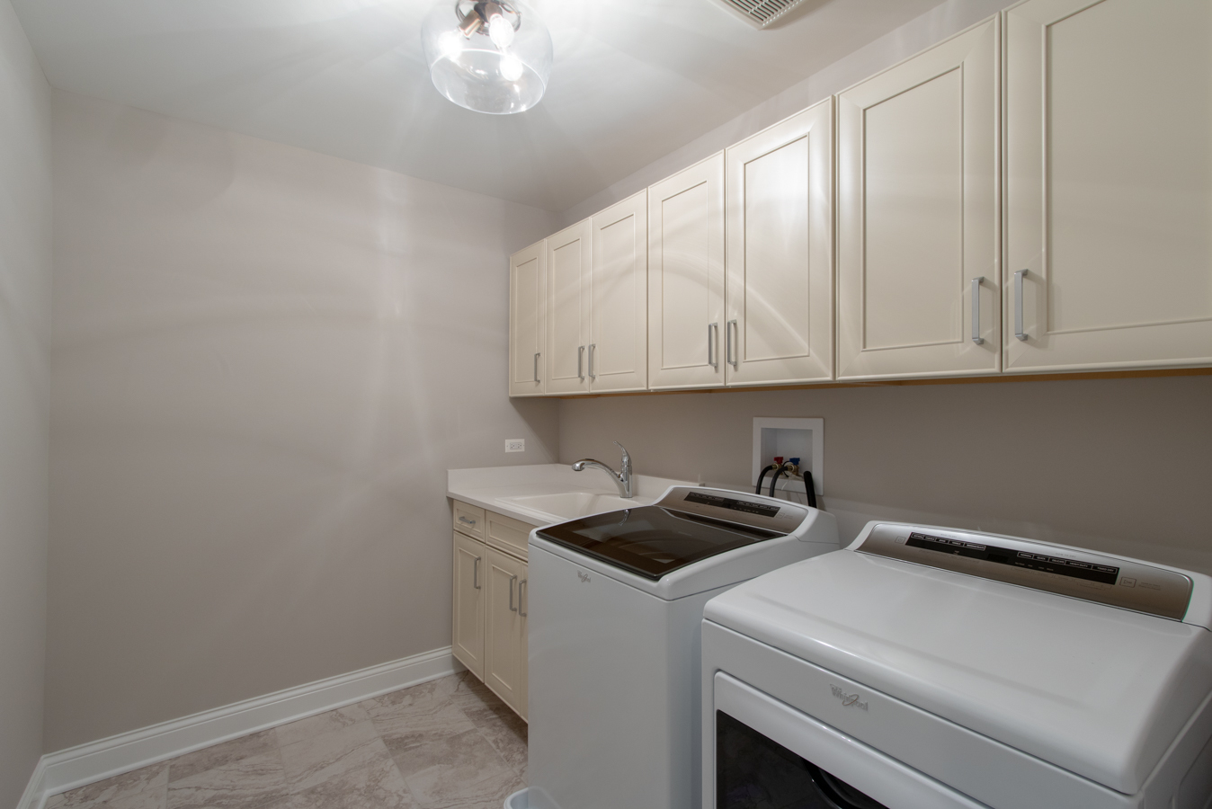 3319 Arbor Lane Prairie Grove, IL 60012 - Photo 11 of 13 a utility room with dryer and washer