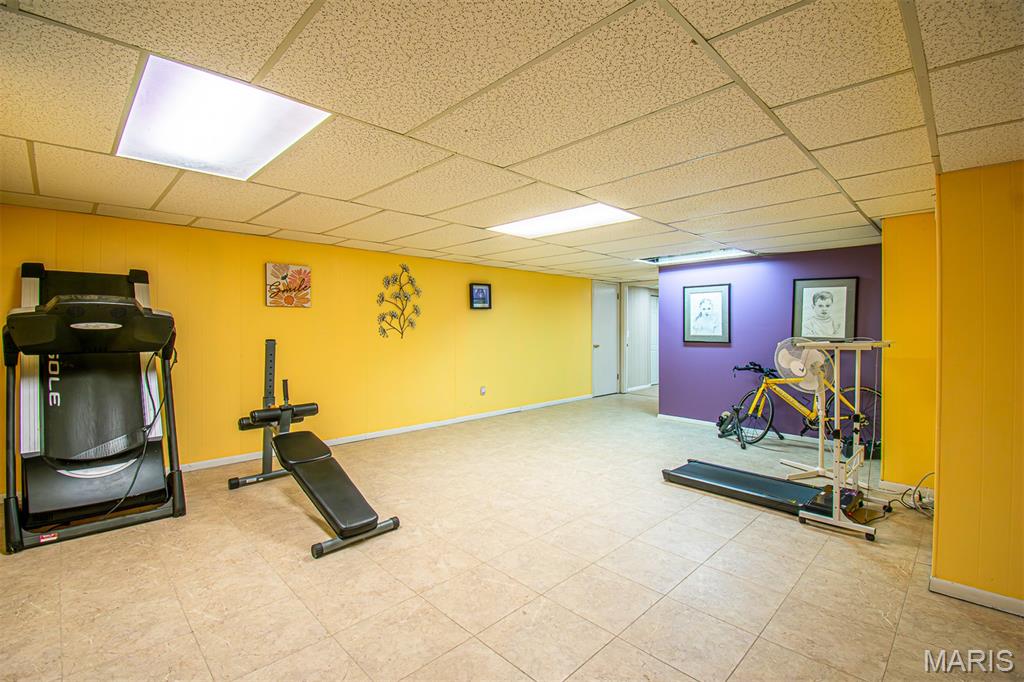 2025 Rurline Drive St. Louis, MO 63146 - Photo 64 of 92