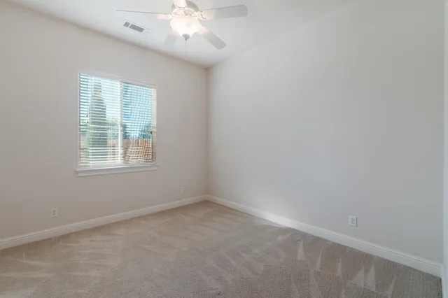 $525,000 | 2030 Hedgerow Avenue, Redding, CA 96003