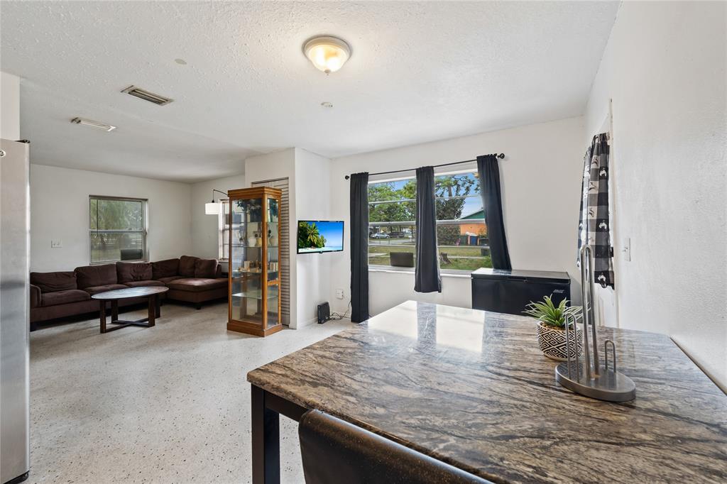 2802 Ave G Fort Pierce, FL 34947 - Photo 7 of 16