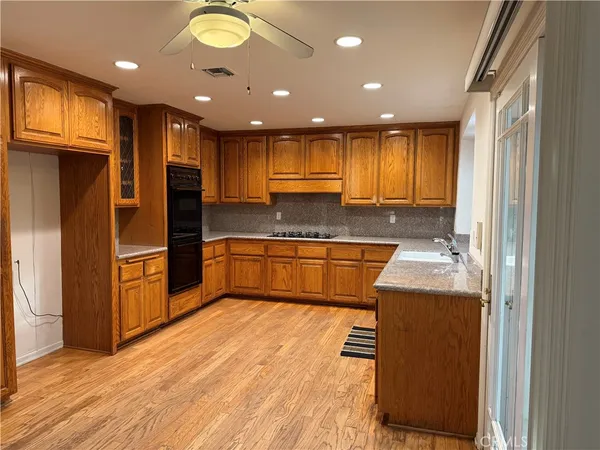 $5,000 | 9201 Paso Robles Avenue, Northridge, CA 91325