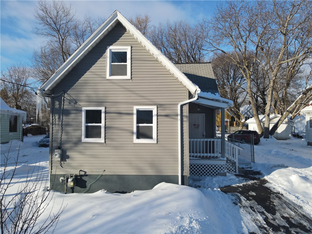82 Kosciusko Street Rochester, NY 14621 - Photo 2 of 30