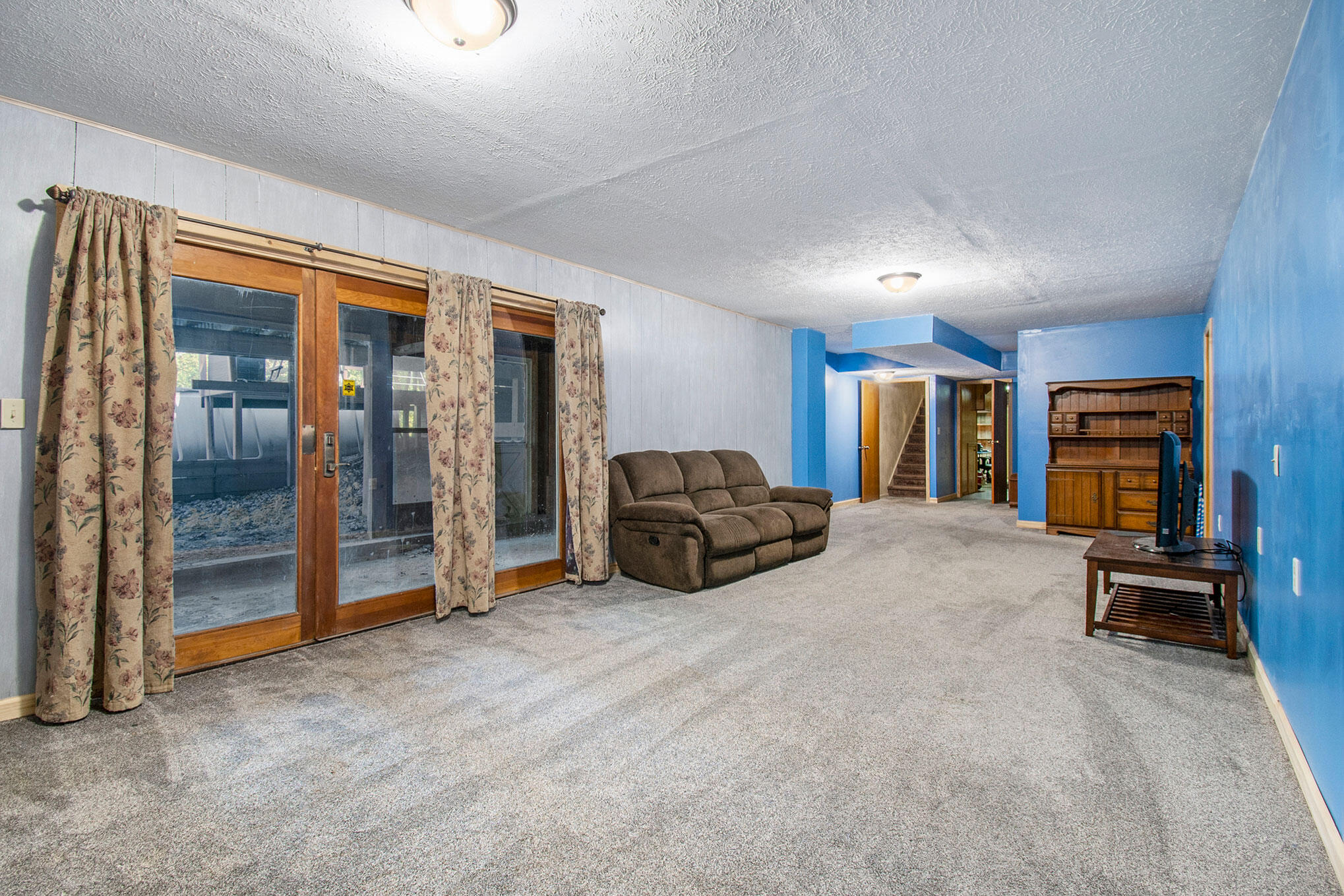 51 North Castle Drive Springfield, MI 49037 - Photo 19 of 38 DSC_3335