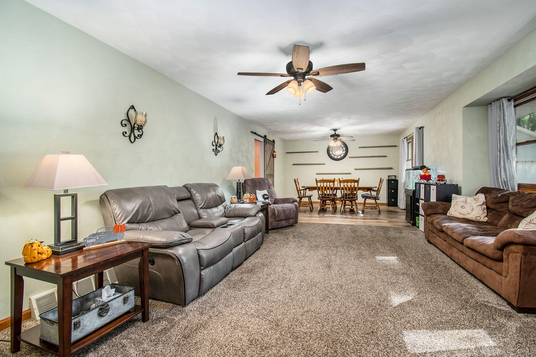 51 North Castle Drive Springfield, MI 49037 - Photo 2 of 38 DSC_3290