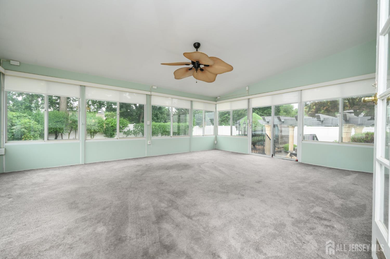 317 Libourel Road South Plainfield, NJ 07080 - Photo 13 of 40