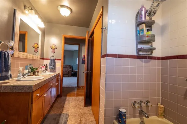 $285,000 | 3419 Highway 75, Neodesha, KS 66757