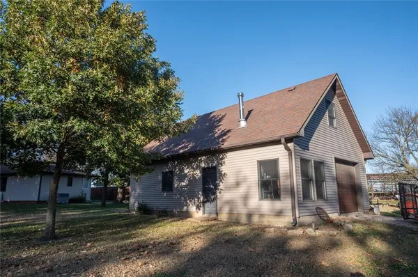 $285,000 | 3419 Highway 75, Neodesha, KS 66757