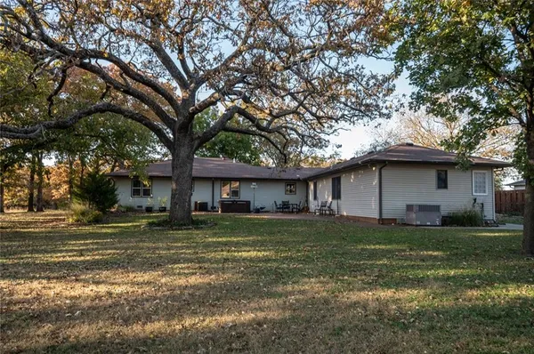 $285,000 | 3419 Highway 75, Neodesha, KS 66757