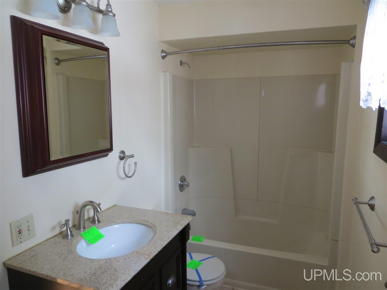 687 Bumbletown Road Allouez, MI 49805 - Photo 6 of 19