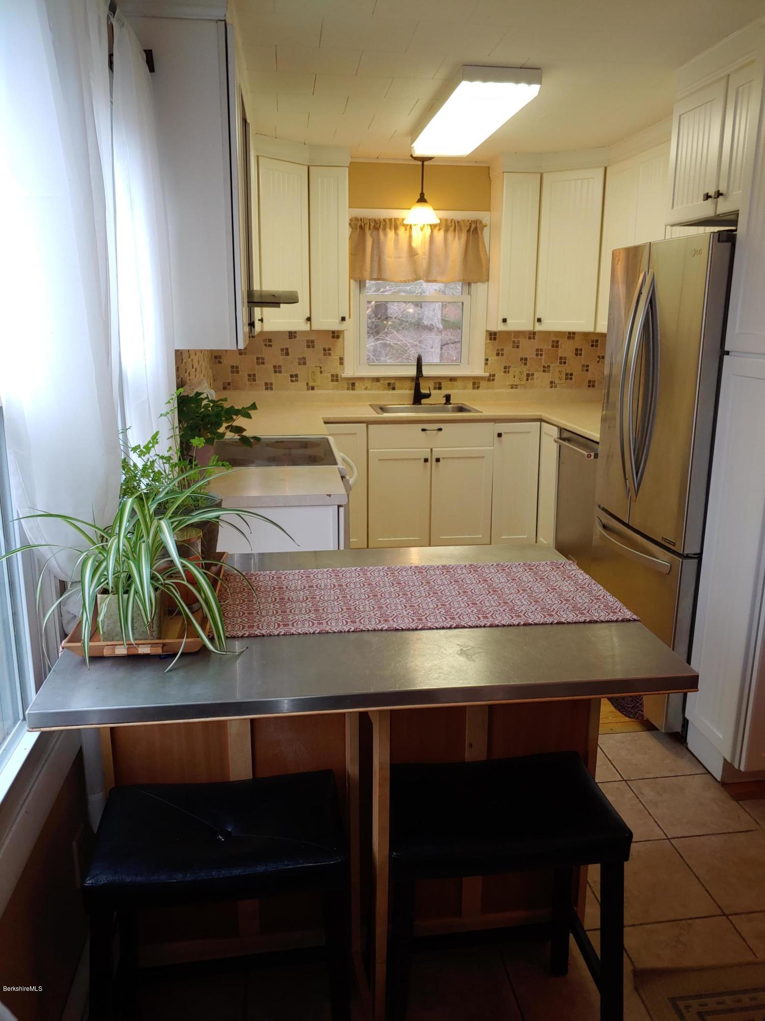 4099 Jacobs Ladder Road Becket, MA 01223 - Photo 23 of 31 Interior 9