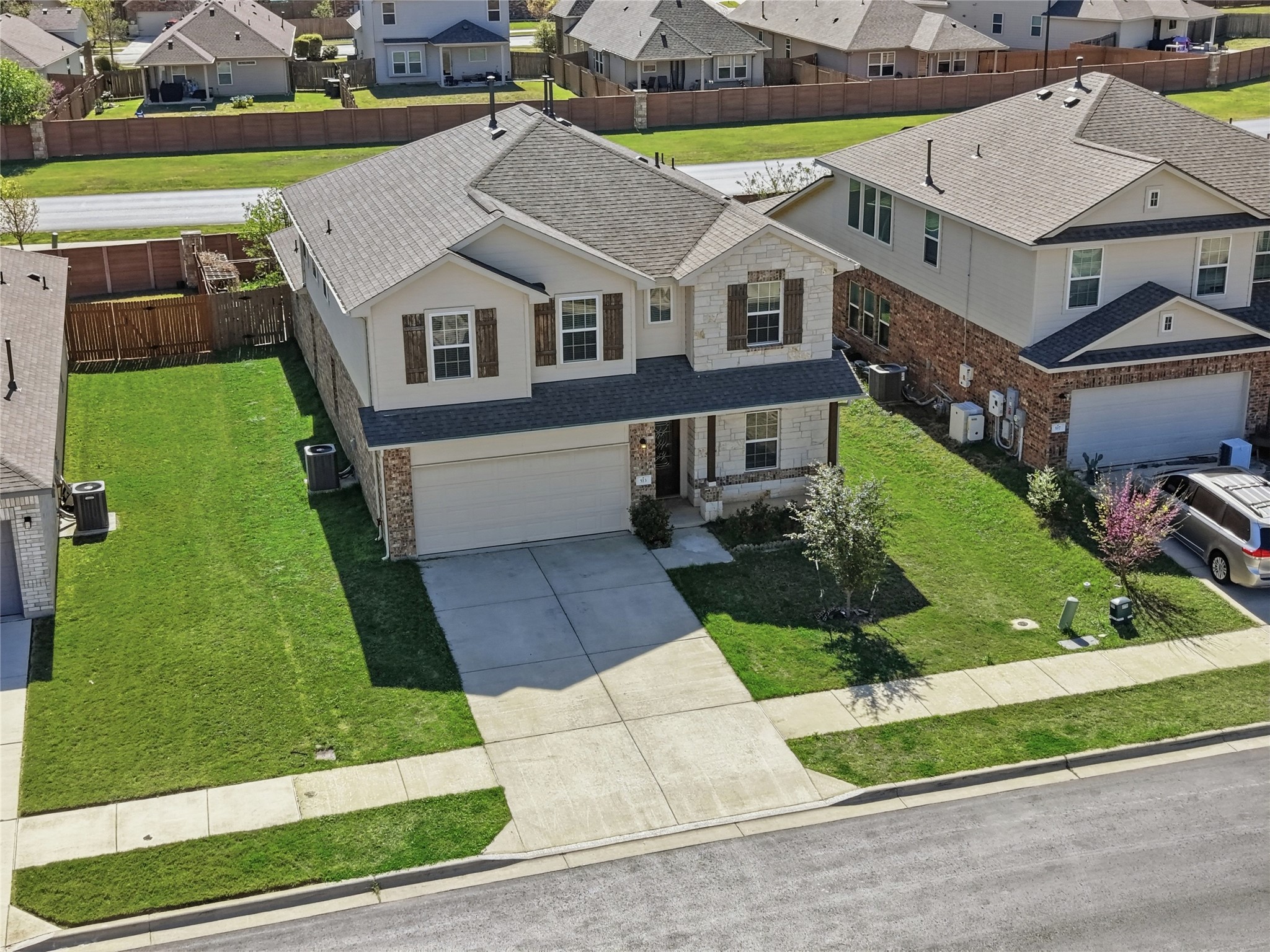 513 Warlander Way Georgetown, TX 78626 - Photo 33 of 35 an aerial view of a house with a garden