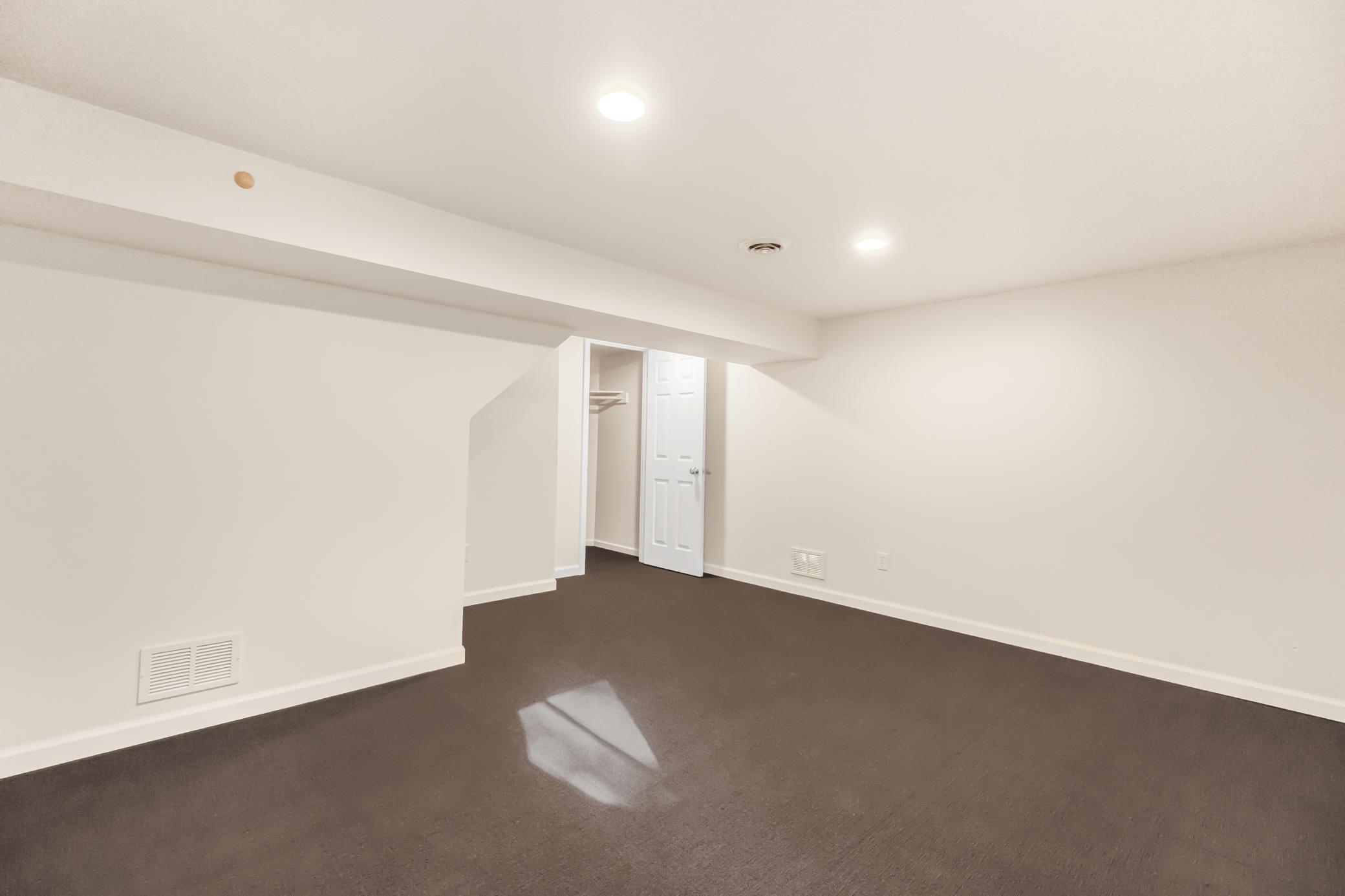 2633 103rd Avenue Northwest Coon Rapids, MN 55433 - Photo 15 of 20