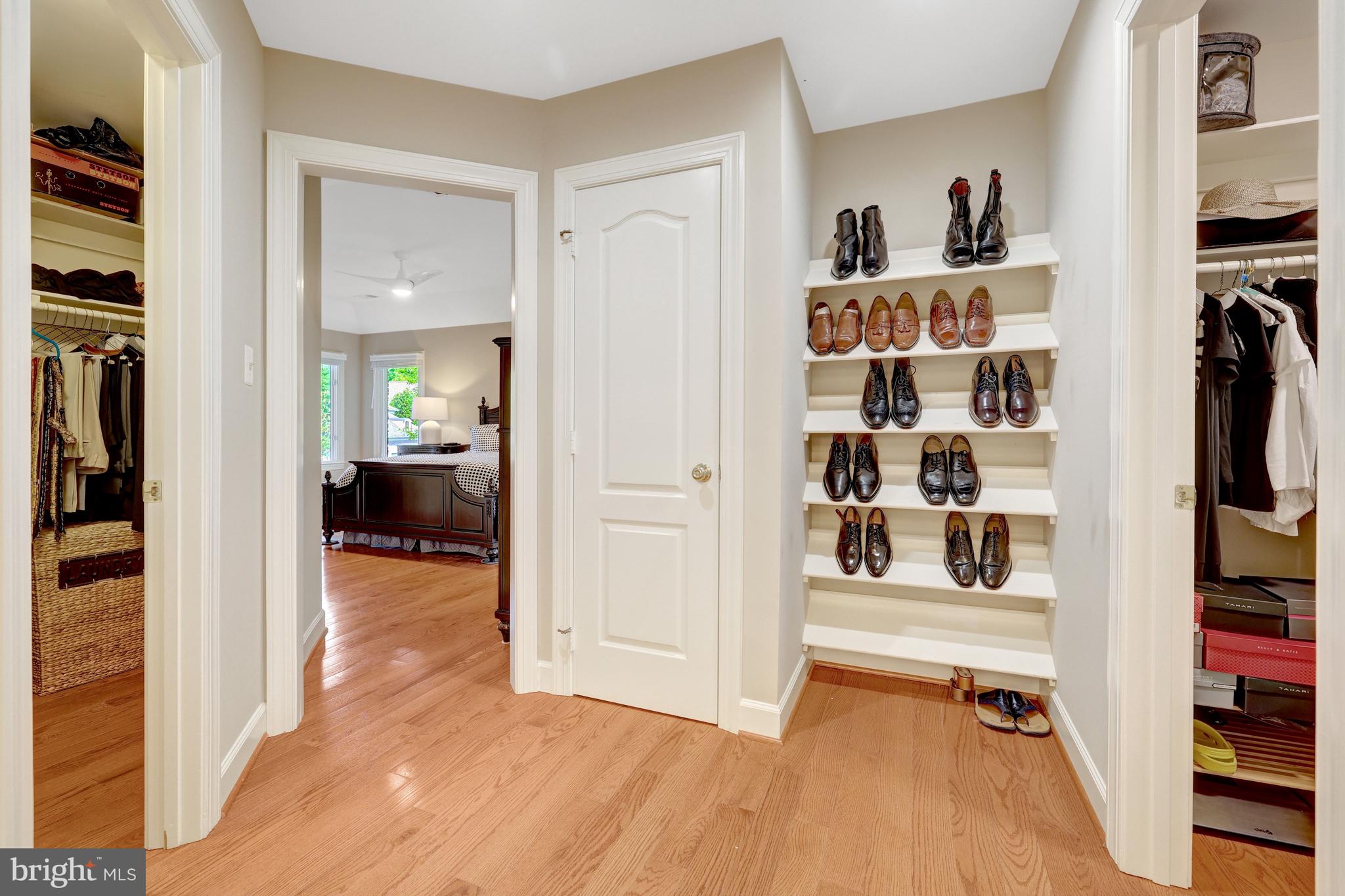 1387 Cameron Heath Drive Reston, VA 20194 - Photo 39 of 67