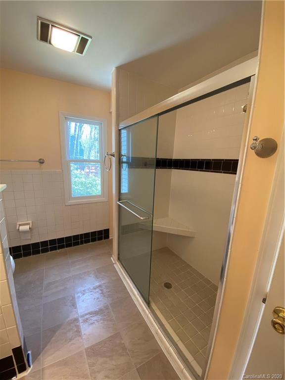 116 Lakeview Road Spruce Pine, NC 28777 - Photo 26 of 27 Gallery Image 26