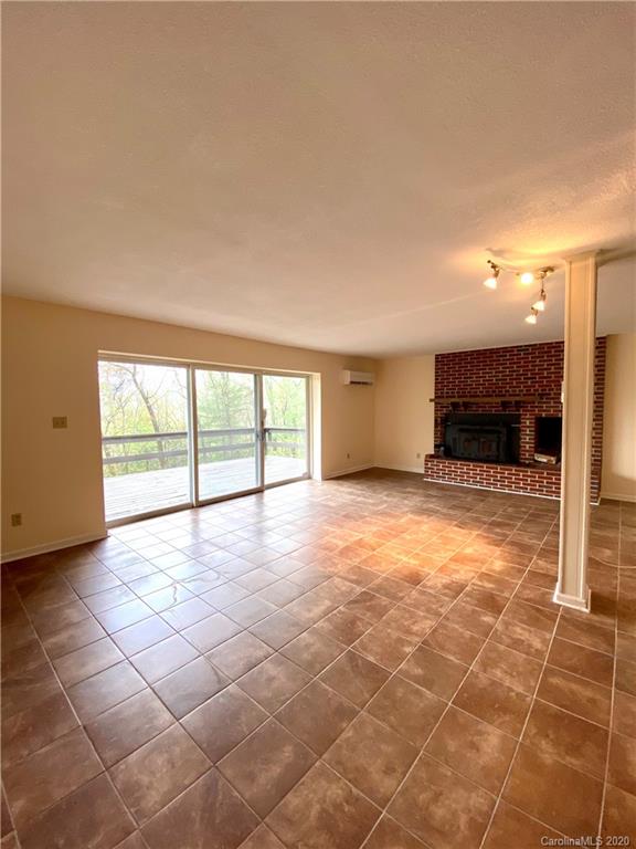 116 Lakeview Road Spruce Pine, NC 28777 - Photo 6 of 27 Gallery Image 6