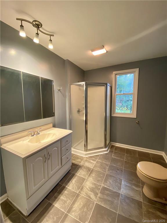 116 Lakeview Road Spruce Pine, NC 28777 - Photo 9 of 27 Gallery Image 9