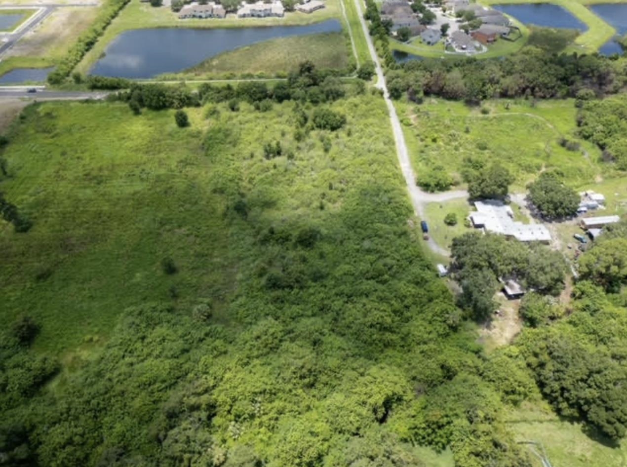 Vacant Southeast Vacant Se 12th St  