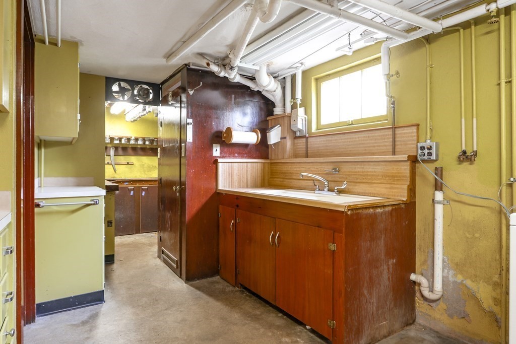 235 Brookline Street Needham, MA 02492 - Photo 24 of 27 Gallery Image 24