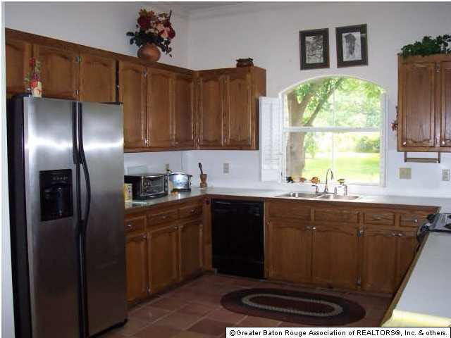3836 Sessions Drive Baton Rouge, LA 70816 - Photo 5 of 9 Gallery Image 5