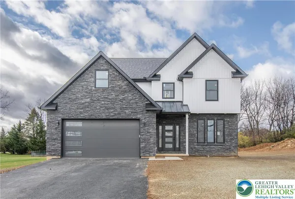 $599,900 | 4579 Quarry Street, Whitehall, PA 18052