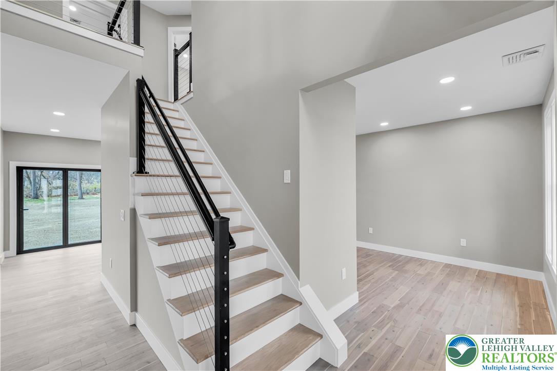 4579 Quarry Street Whitehall, PA 18052 - Photo 11 of 57