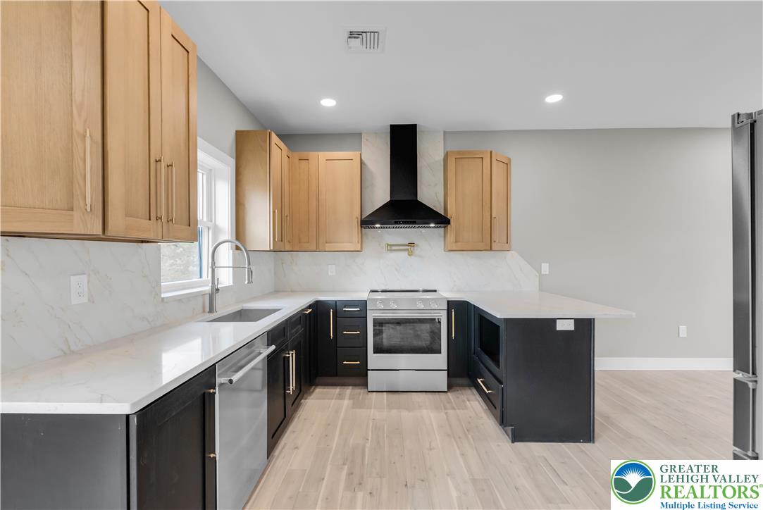 4579 Quarry Street Whitehall, PA 18052 - Photo 20 of 57