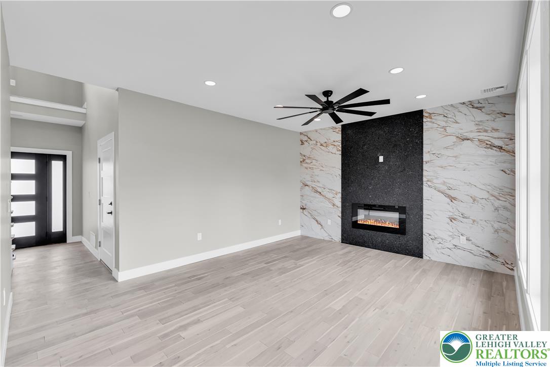 4579 Quarry Street Whitehall, PA 18052 - Photo 26 of 57