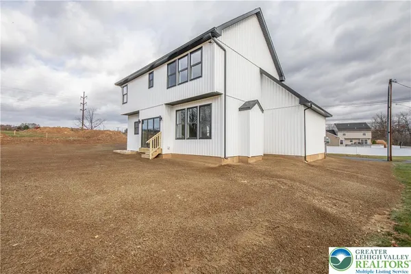 $599,900 | 4579 Quarry Street, Whitehall, PA 18052